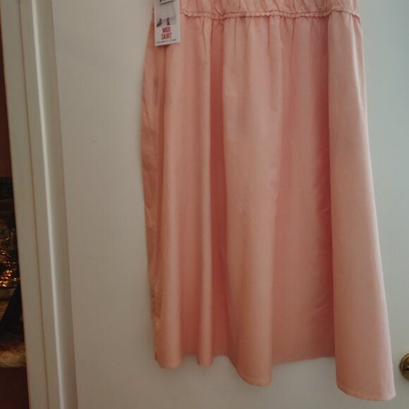 Celebrity Pink XXL orange midi skirt - Picture 2 of 9